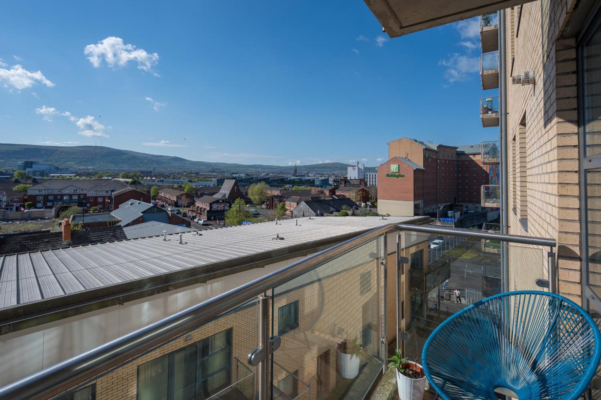 Central Belfast Apartments, Victoria Place Екстер'єр фото